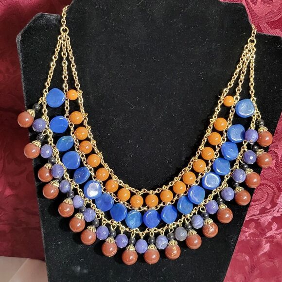 18" Bead, Stone, Chain Breastplate Fringe Necklace w/ 2" Design. - Picture 2 of 4